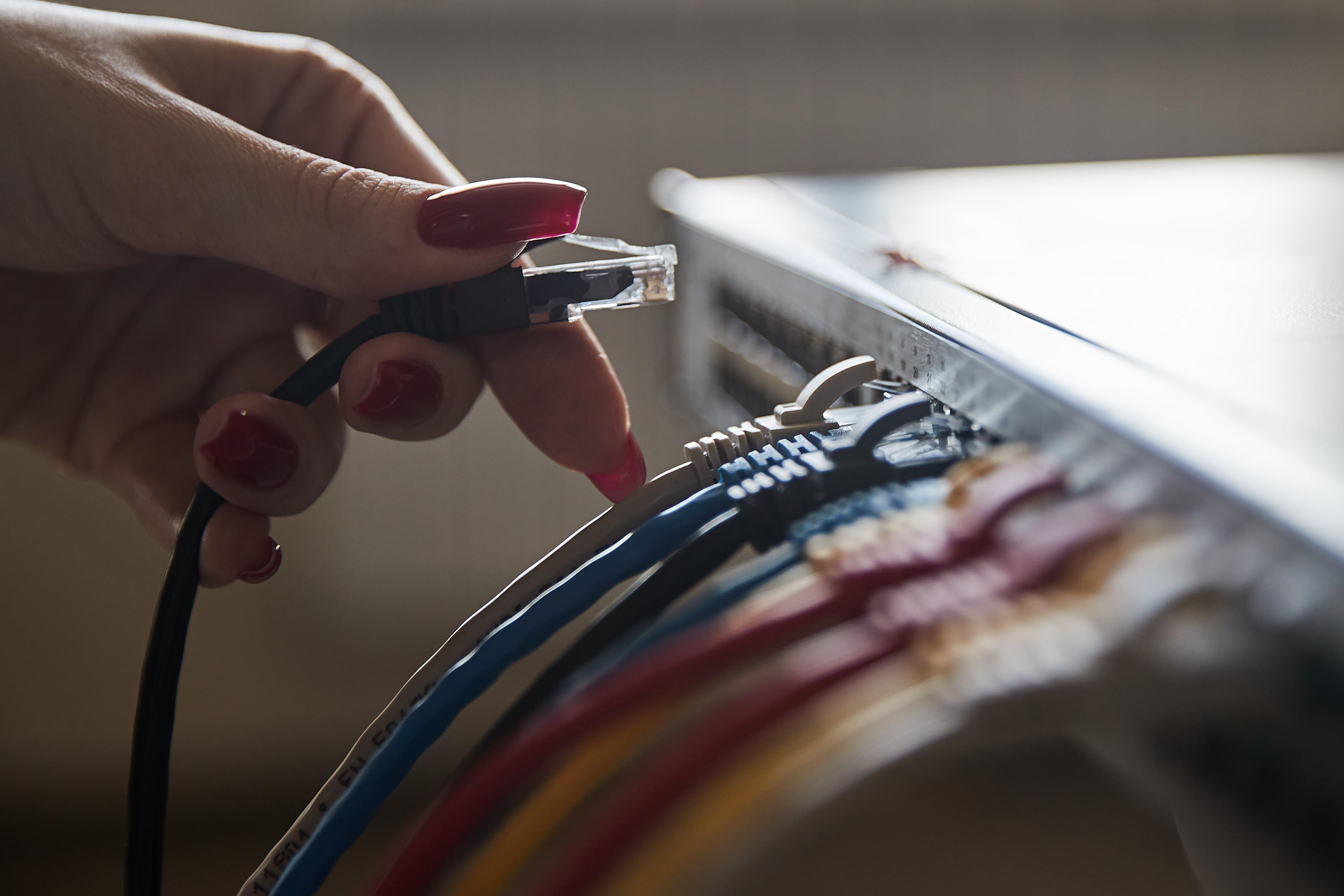 «Белый список» обновлен: разбираемся, дадут ли нам доступ к Telegram и изолируют ли российский интернет