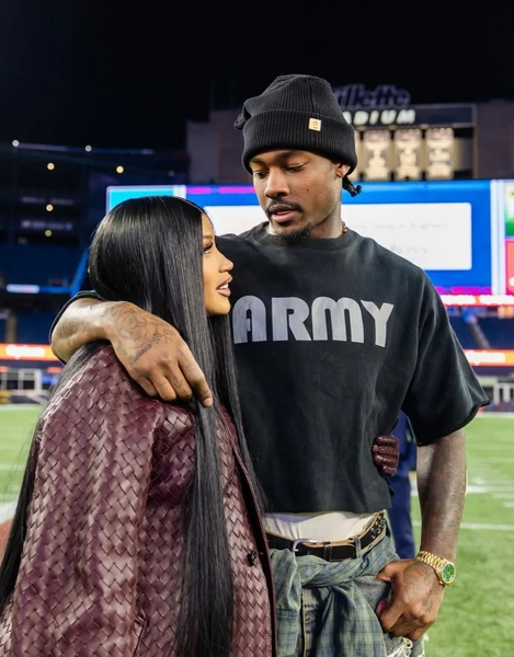 Карди Би и Стефон Диггз | Источник: Соцсети