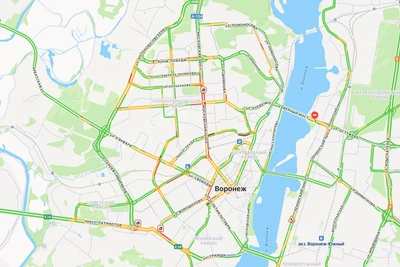 Заторы в Воронеже достигли 4 баллов, Московский проспект парализован