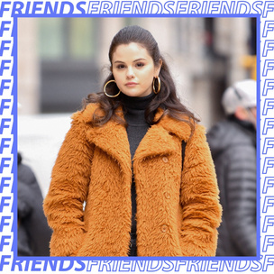 Friendship goals: Селена Гомес поделилась новым селфи с Тейлор Свифт