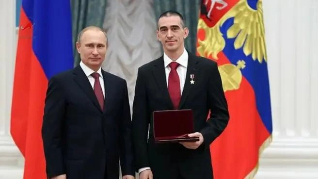Иванишин&nbsp;— Герой России | Источник: roscosmos.ru