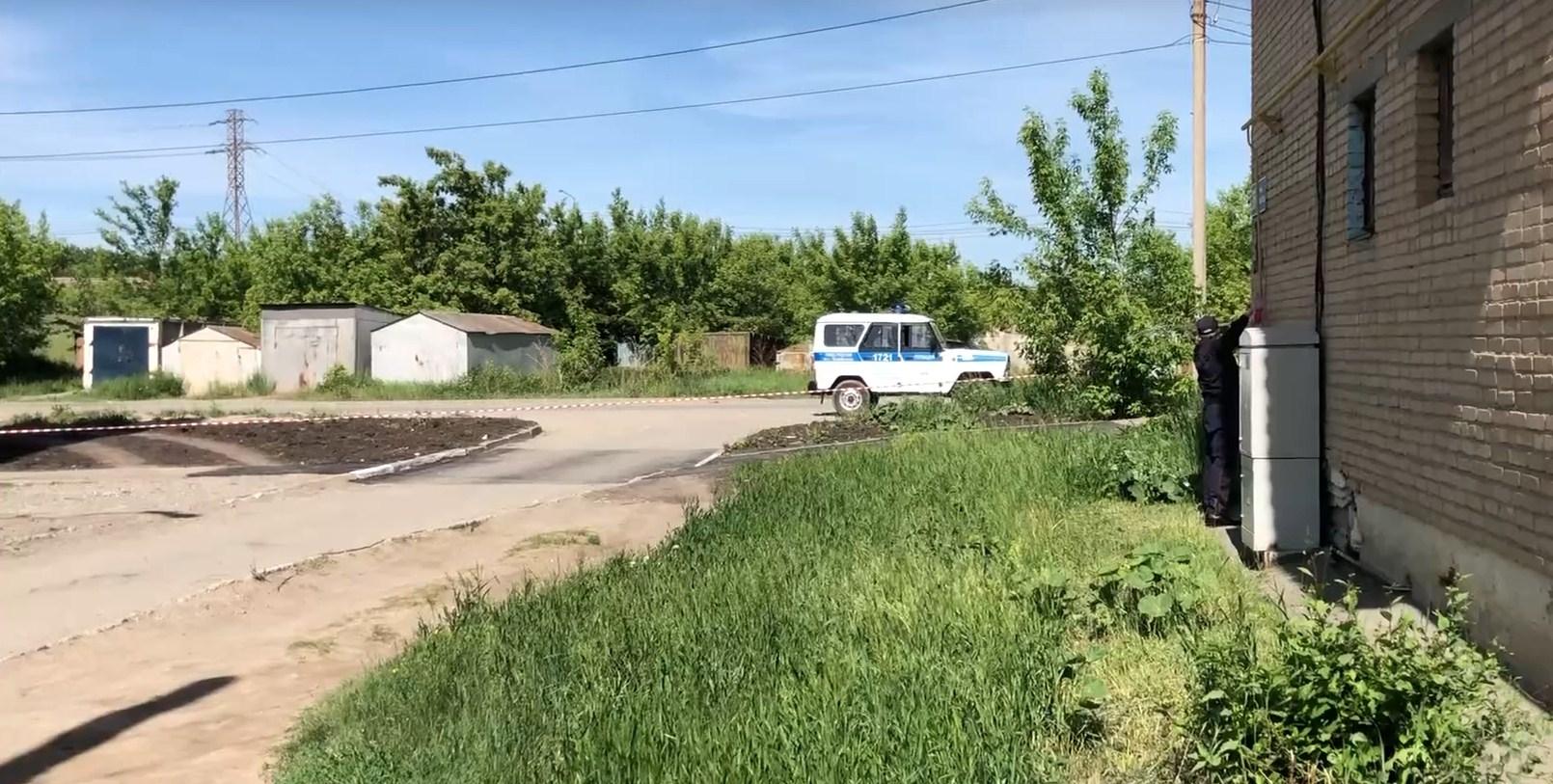 В Челябинске оцепили жилой дом в посёлке Шагол из-за пакета с гранатой 9  июня 2019 года - 9 июня 2019 - 74.ру