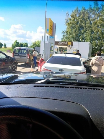 В Милославском пока еще придется постоять в очереди | Источник: Соцсети