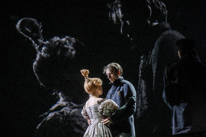 Куда пойти 21–23 ноября: «Зеркало судьбы» с портретами в Русском музее, «Козинцев. Гоголиада» в Александринке и лекция о сне | Источник: Александринский театр