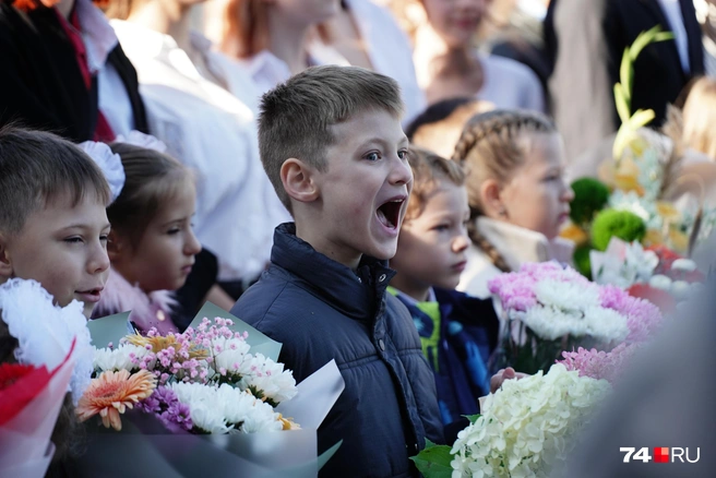 Власти хотят пристальнее следить за поведением детей  | Источник: Наталья Лапцевич / 74.RU