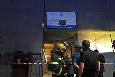 Ночь после обрушения: жильцов дома на Сытнинской пустят домой