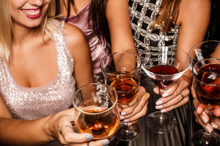 как меньше пить | Источник: iStock/fotostorm