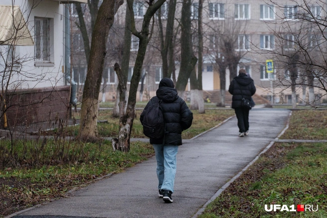 Эти&nbsp;— уже после занятий | Источник: Булат Салихов / UFA1.RU