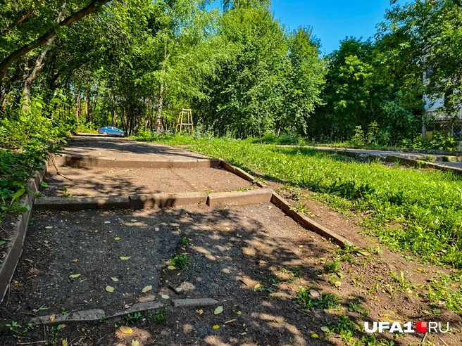 Ступени окосели от времени | Источник: Булат Салихов / UFA1.RU