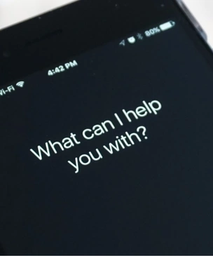 Феминистки возмущены, что Siri не считает себя феминисткой