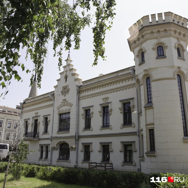 Здание возвели в 1863 году | Источник: Лина Саитова / 116.RU