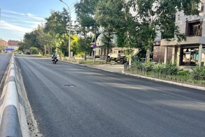 Участок от Вокзальной магистрали до улицы Фрунзе полностью переасфальтировали | Источник: Мэрия Новосибирска / Telegram