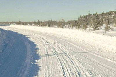 На зимниках ХМАО ввели ограничения для большегрузов