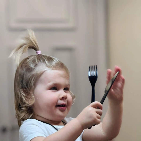 Как выглядит единственная дочь исполнительницы хита «Матушка-земля» Татьяны Куртуковой | Источник: соцсети