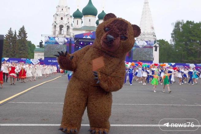 Как же без главного символа города? | Источник: Кирилл Поверинов / 76.RU