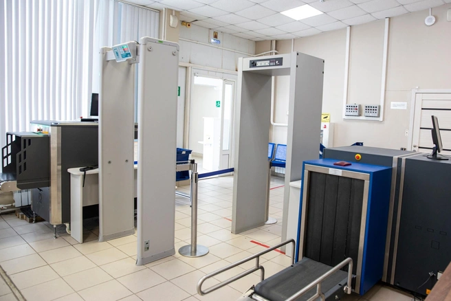 В Ярославле временно приостановлены прием и отправление авиарейсов | Источник: Елена Вахрушева / Городские медиа