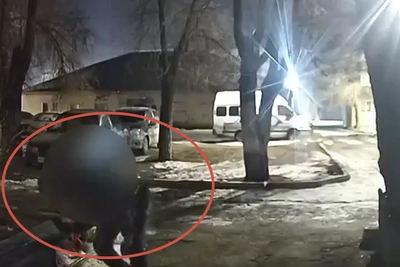 В Орске мужчина обокрал тело, заснятое камерой