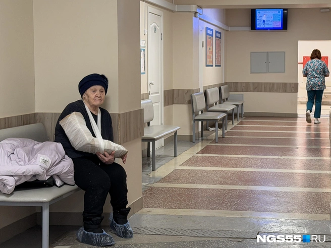 Всего на прошлой неделе в травмпункты обратились 2374 человека | Источник: Евгений Софийчук / NGS55.RU