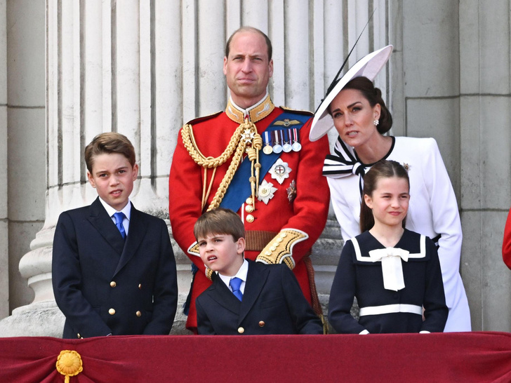 Читаем по губам: что Кейт Миддлтон говорила своим детям во время Trooping the Colour (Луи это не понравилось)