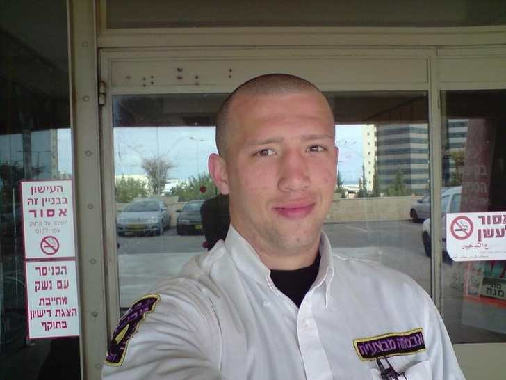 Стали известны имена погибших в Израиле россиян