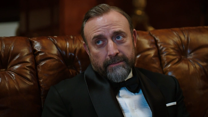 Источник: Кадр из сериала «Если король проиграет»