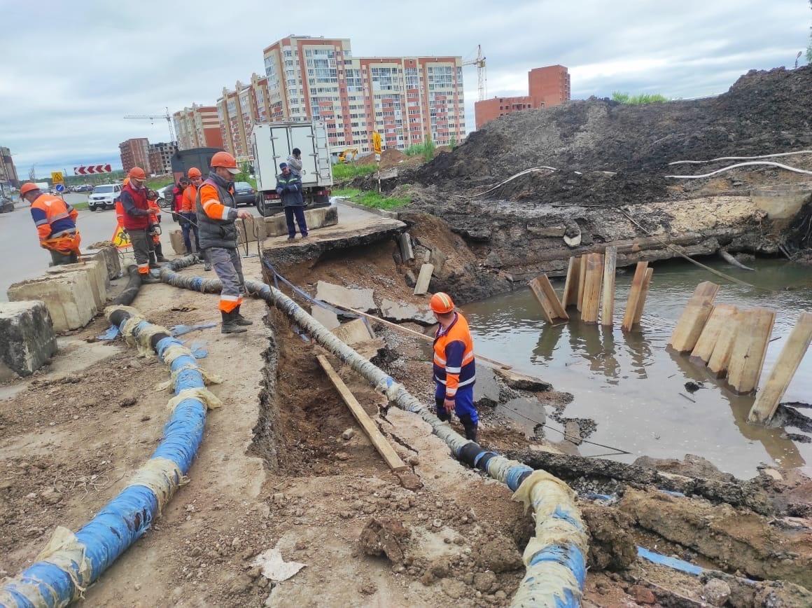 Дема без воды, Дема в Уфе осталась без горячей воды, куда привезут воду в  Деме 29 июня 2022 - 29 июня 2022 - УФА1.ру