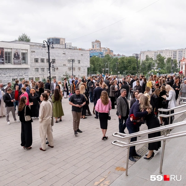 Вы только посмотрите, сколько людей пришло | Источник: Василина Любимова / 59.RU