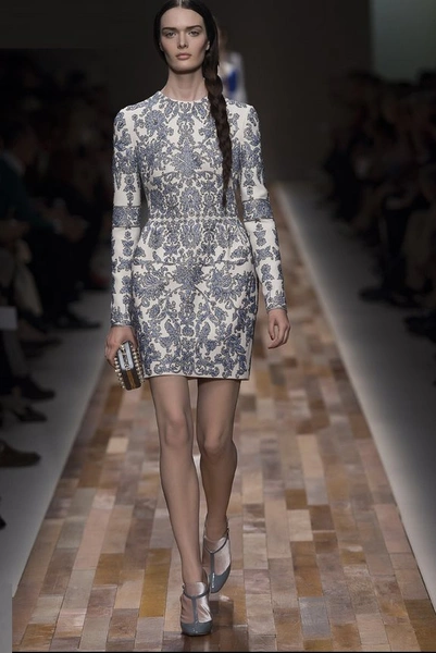 Показ осенне-зимней коллекции Valentino | Источник: Valentino