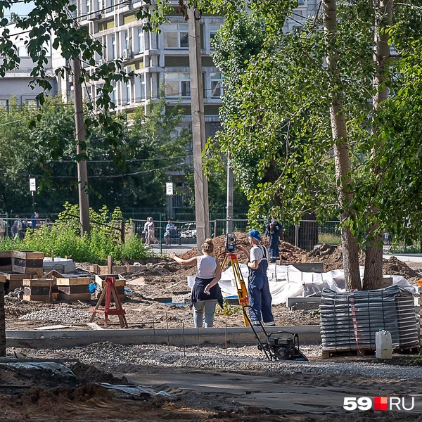 Вместо гравия и глины однажды здесь будет зелень | Источник: Василина Любимова / 59.RU