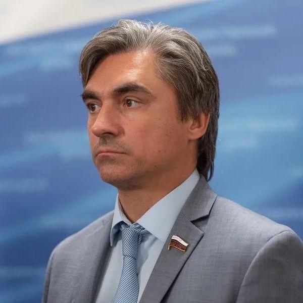 <p>Андрей Свинцов</p>