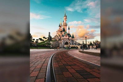 Опасность в Disney: падение подростка с аттракциона после череды смертей