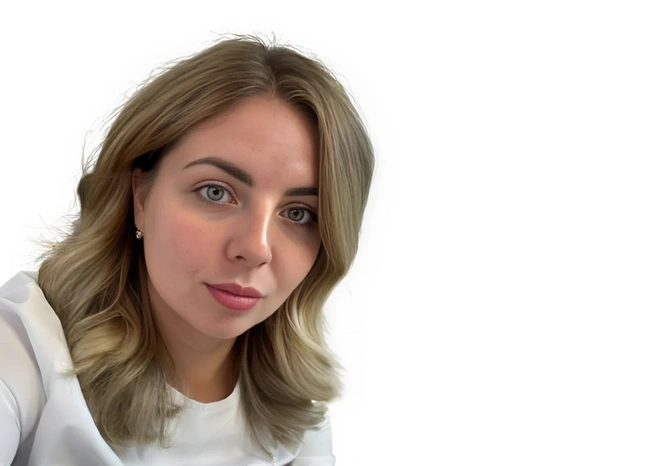 Лилия Хаматнурова, врач-гастроэнтеролог. Медицинский стаж — с 2018 года | Источник: многопрофильный медицинский центр «МЛЦ»