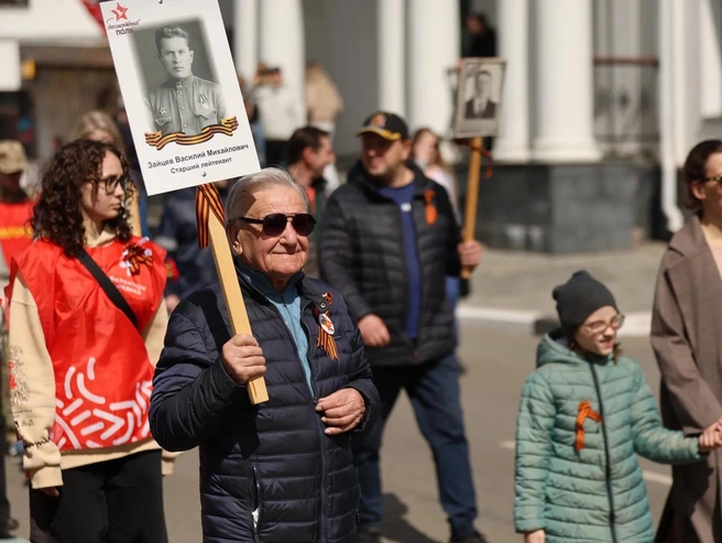 Многие участвуют в «Бессмертном полку» уже не в первый раз | Источник: Александр Куренной / 76.RU