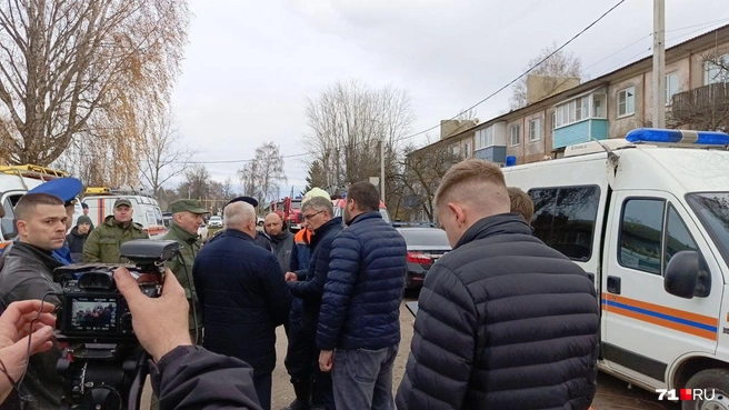 Губернатор работает в Куркино | Источник: Максим Улитов/71.ru