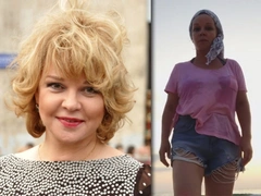56-летняя Елена Валюшкина в хулиганских мини-шортах показала подтянутую фигуру на пляже Израиля