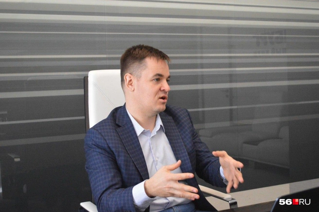 Кирилл Волженкин планирует усовершенствовать «Оренбург-2» и молодежку | Источник: Анастасия Баринова / 56.RU