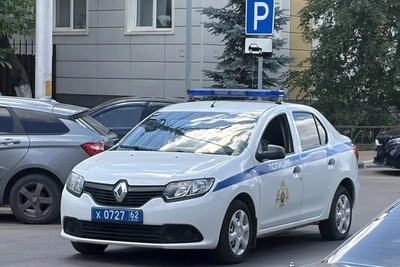 В Рязани подросток оскорблял прохожих у ТЦ