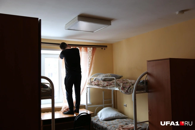 В общежитии УГАТУ организовали пукнт временного размещения эвакуированных жителей ДНР и ЛНР | Источник: Тимур Шарипкулов