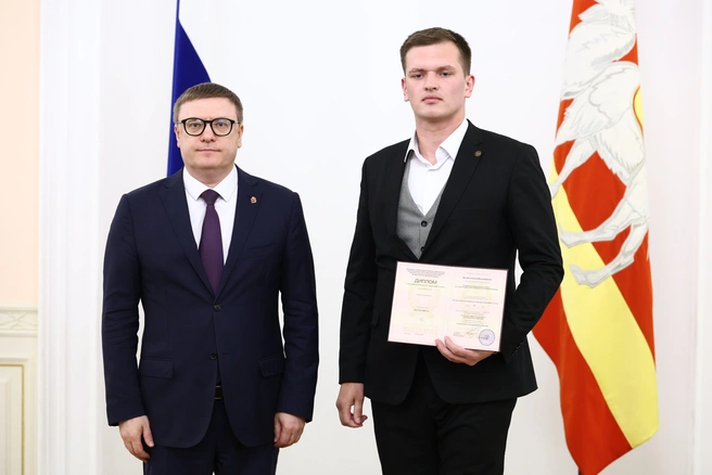 Алексей Богдан&nbsp;лишился левой ступни, но продолжает заниматься спортом и ставить новые рекорды | Источник: пресс-служба правительства Челябинской области 
