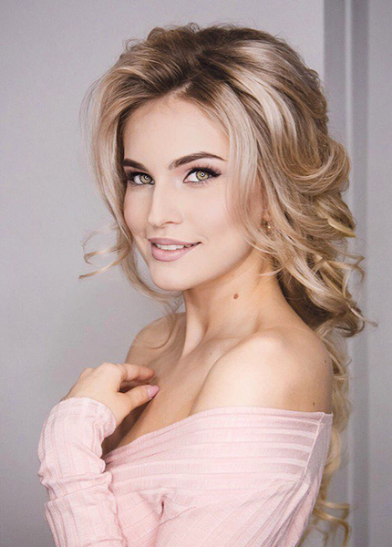 38 сногсшибательных участниц «Мисс Волга – 2017»