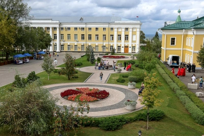 Глава министерства защиты объектов ушел с поста через три месяца