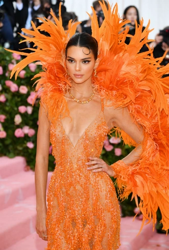 Met Gala 2019: все модные образы бала Института костюма