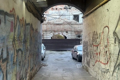 Снос аварийного дома в Ростове откладывается годами