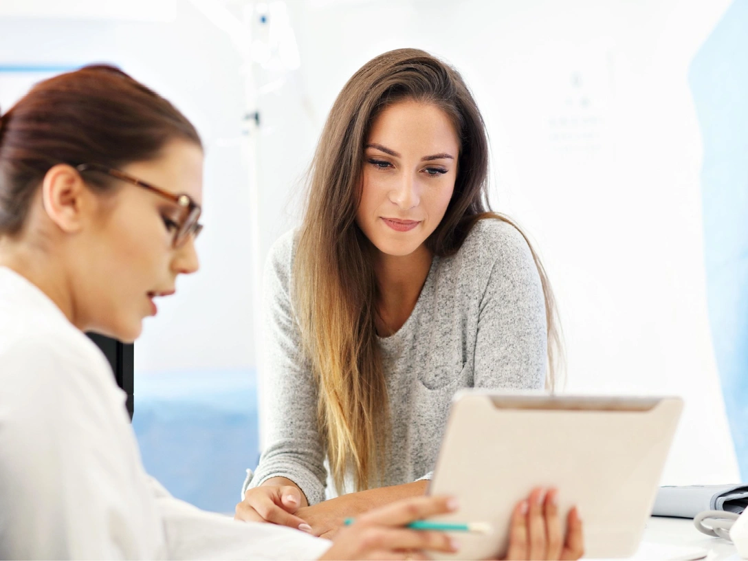 Не стоит рисковать: 6 анализов, которые нужно сдавать каждый год (даже если ничего не болит) | marieclaire.ru