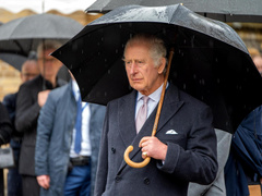 Король Великобритании Карл III болен раком — он сложит свои обязанности