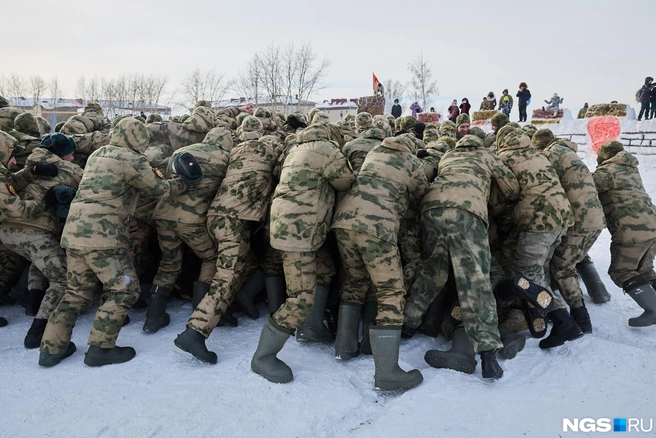 Бой был ожесточенным  | Источник: Александр Ощепков / NGS.RU