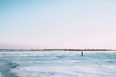 Volgograd Photographer Captures Frozen Volga