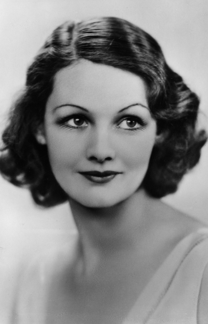 Одной из особенностей этой эпохи были брови-нити, которые женщины считали очень сексуальными. Этот тренд произошел во многом от привычки мужчин взбривать свои брови, чтобы создать эффект маскулинности и выразить силу. Женщины настолько увлеклись этой идеей, что начали нитировать свои брови, чтобы создать похожий эффект. Использование ниток при создании этого тренда считалось исключительно привилегией высокого класса, так как только богатые женщины могли себе позволить эту процедуру.