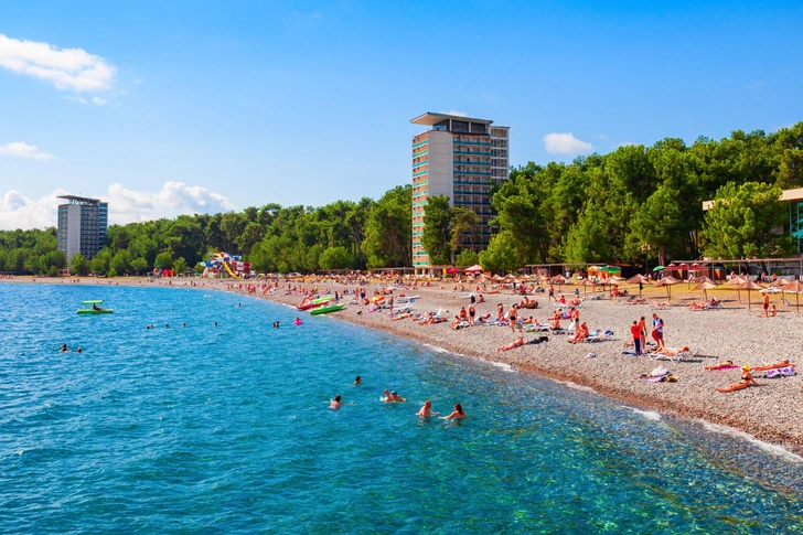 «Время будто застыло в 60-х»: россиянка рассказала, как прошла ее первая «заграница» в Абхазии | Источник: Legion media