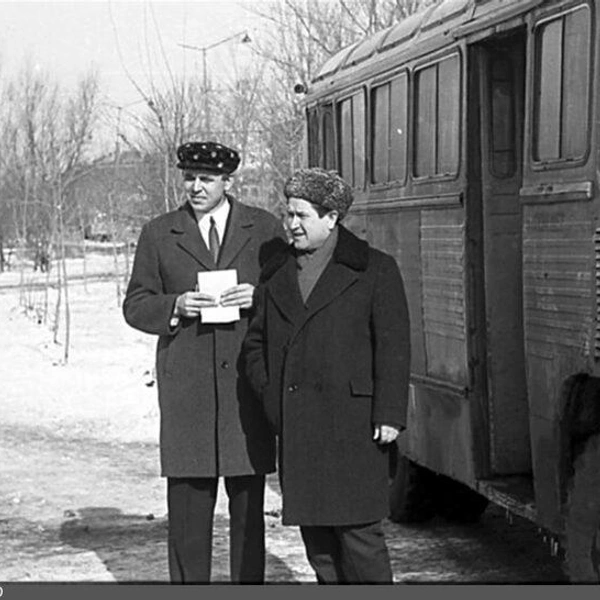 Классическая модель пальто | Источник: pastvu.com